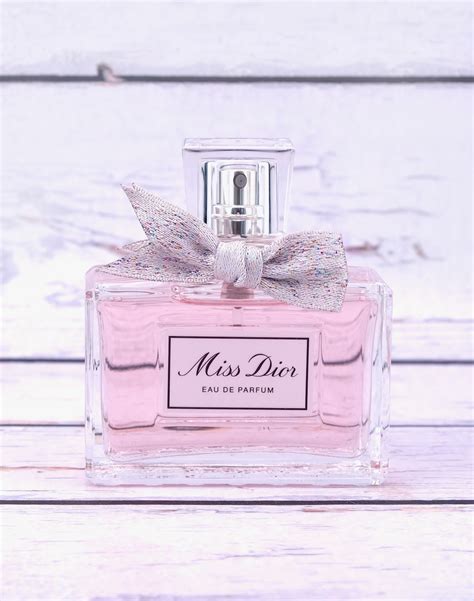 miss dior eau de parfum review fragrantica|miss dior body mist reviews.